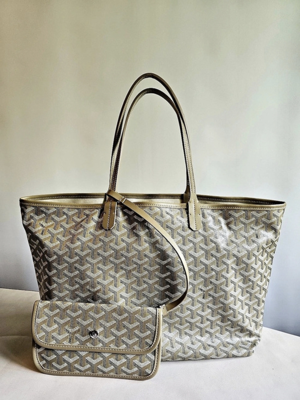 Goyard Saint Louis GM Tote Brown & White